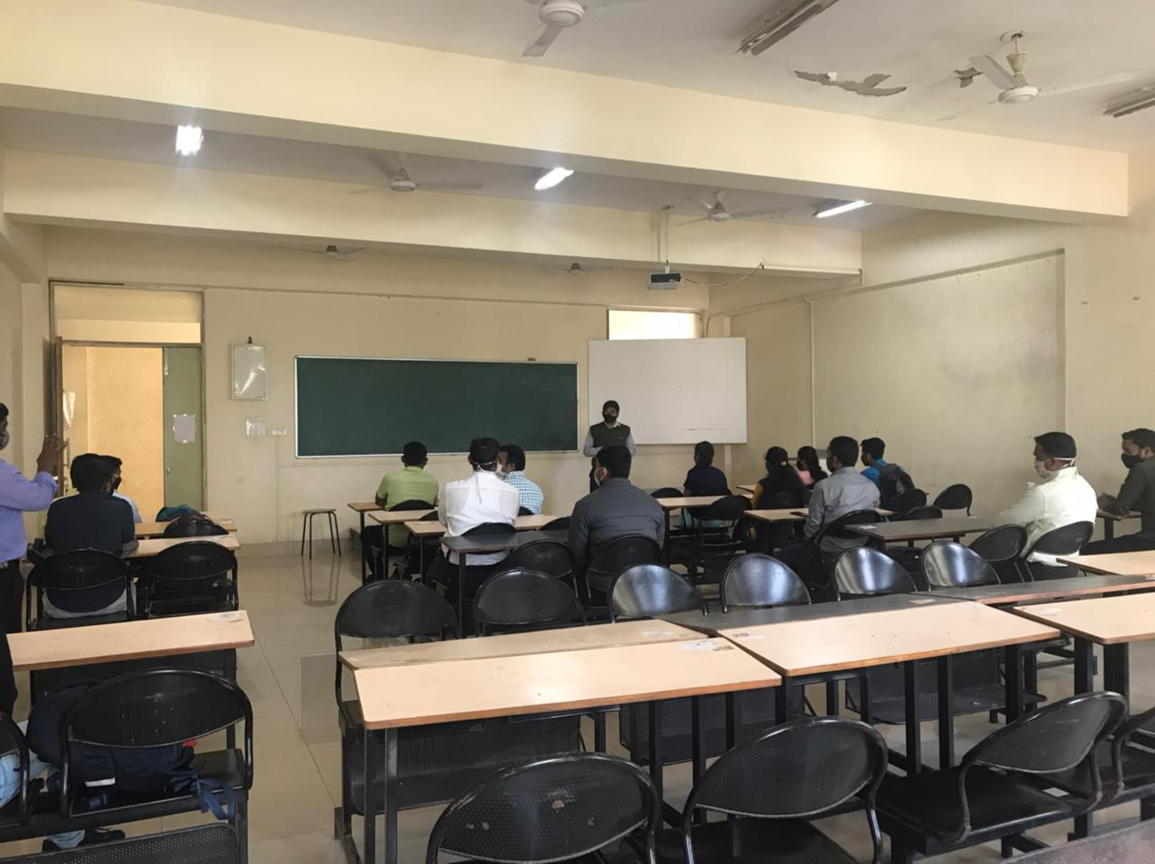 Session on Importance of Artificial intelligence and machine learning For TE Mechanical (Prof Ajinkya K Salve)